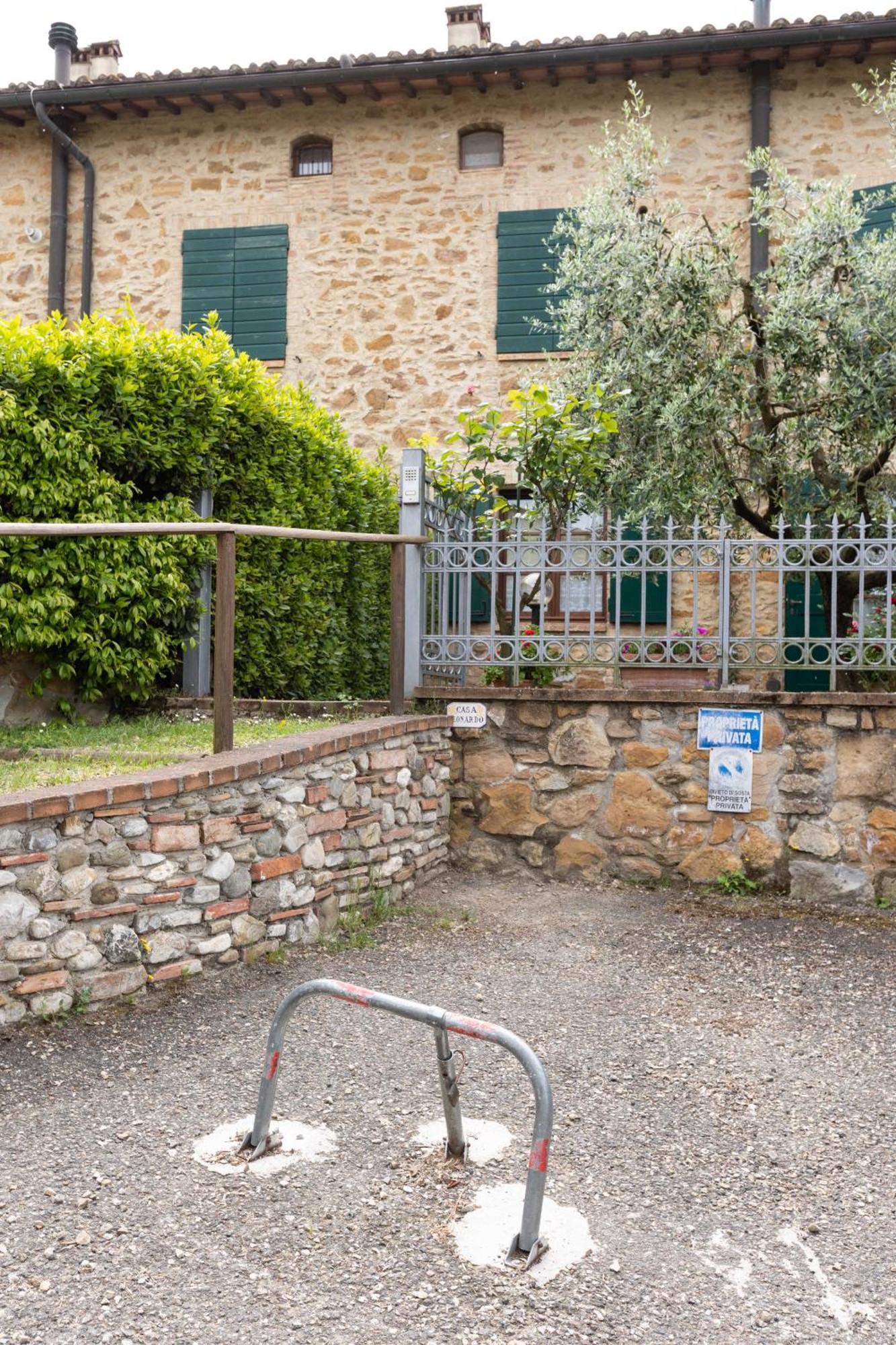 Casa Leonardo, Montaione, Mura Екстер'єр фото